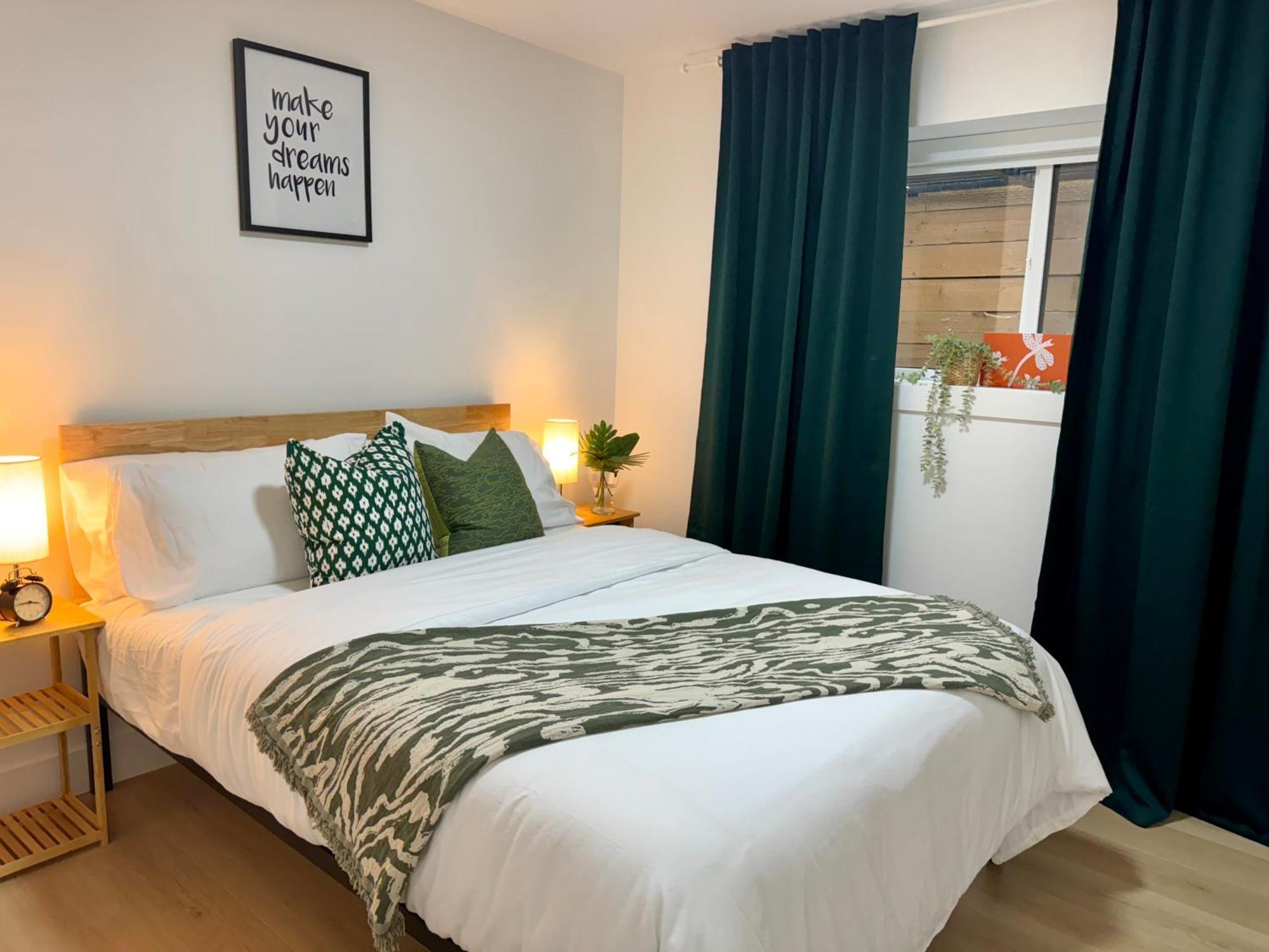 The Sunset Haven- Cozy 2Br Basement Suite Near White Rock Surrey Exteriör bild